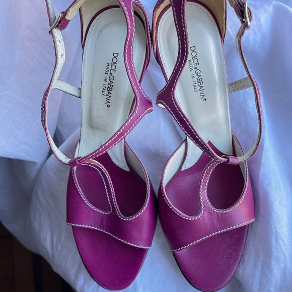 Dolce and Gabbana Leather T-Strap Sandals 39,5 - Picture 2 of 13